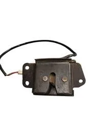 fechadura tampa traseira mala hilux sw4 1997 2002